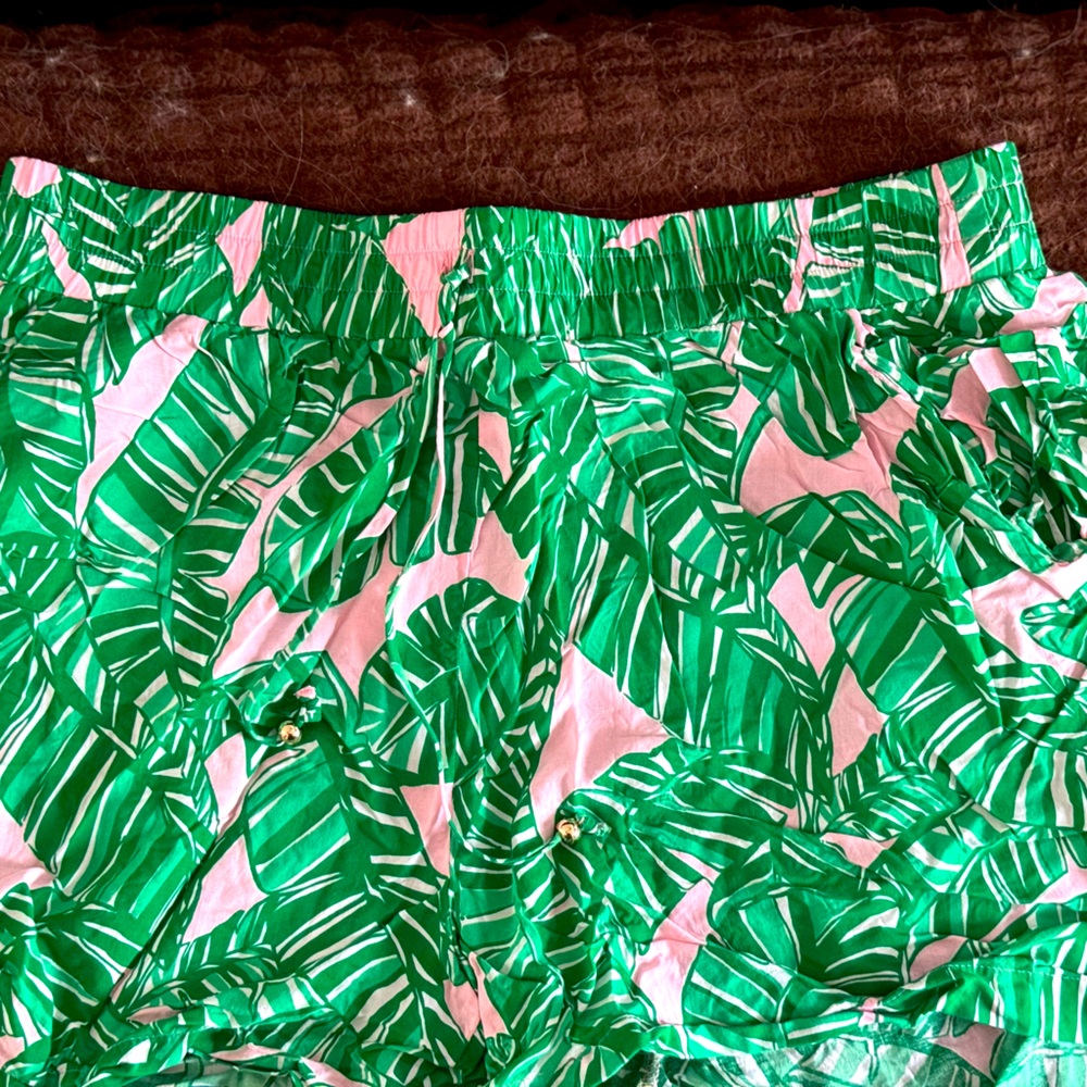Lilly Pulitzer Green and Pink Leaf Print Shorts